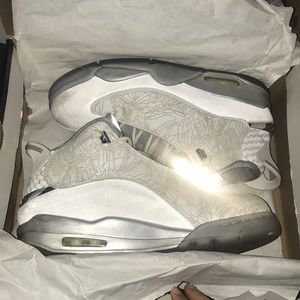 Air Jordan Dub Zero Laser.